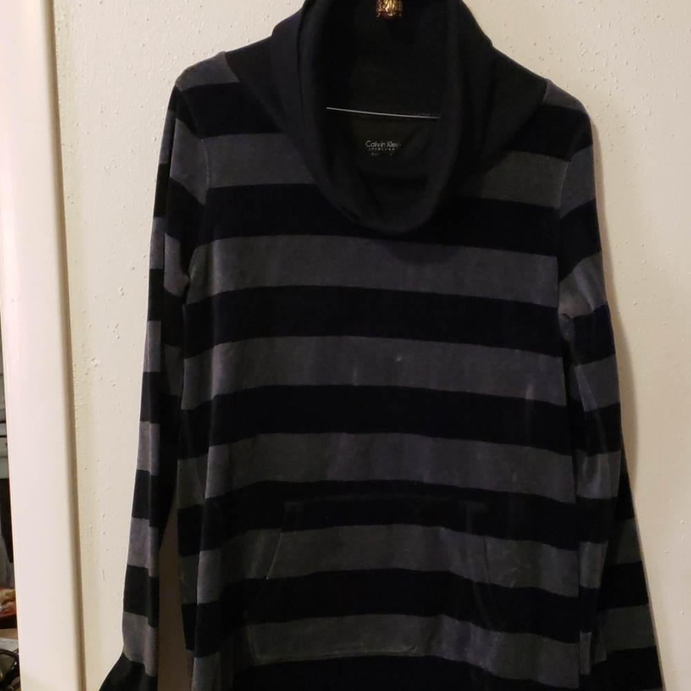 Calvin Klein Sweater